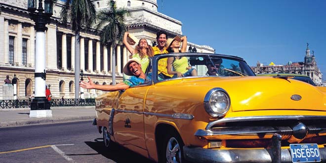 Куба смягчила антиковидные правила для туристов