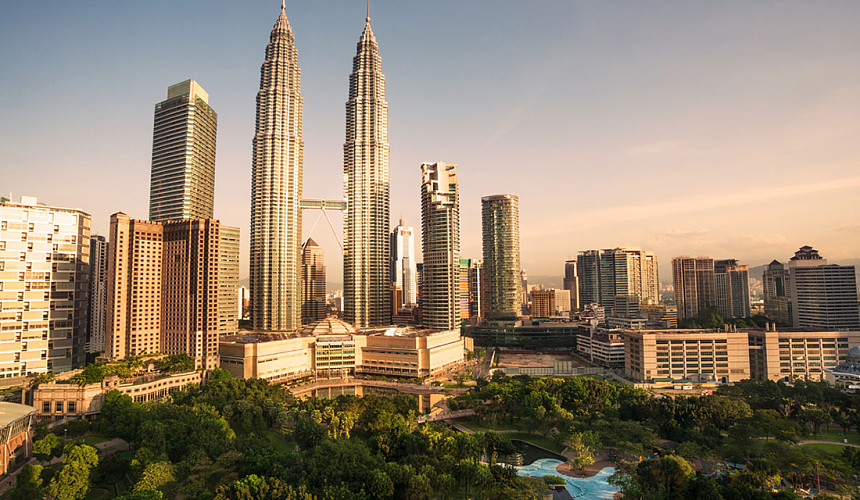 Малайзия начнет принимать иностранных туристов уже в этом году